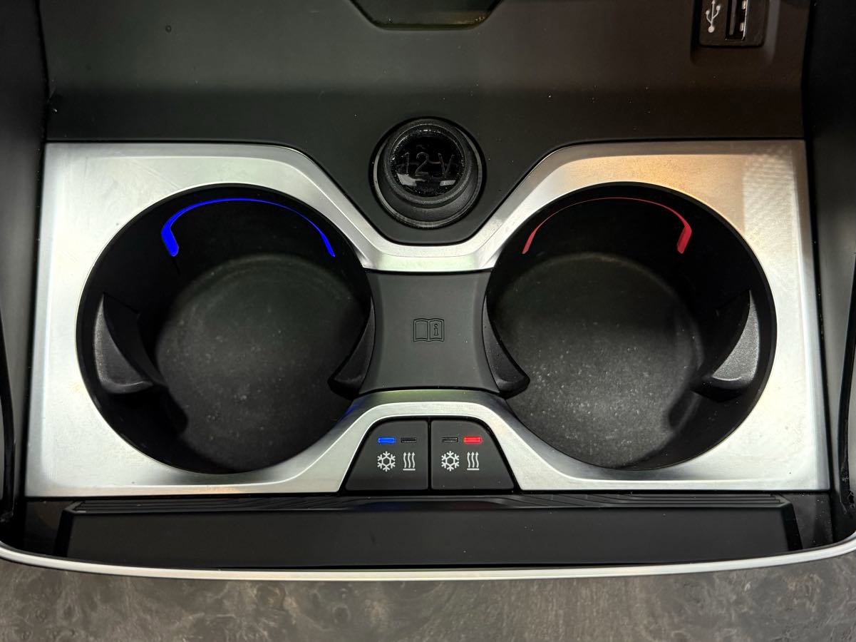 Used 2023 BMW X7 M60i image 39