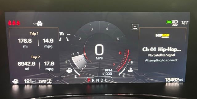 Used 2024 GMC Canyon Elevation w/ Convenience Package image 25