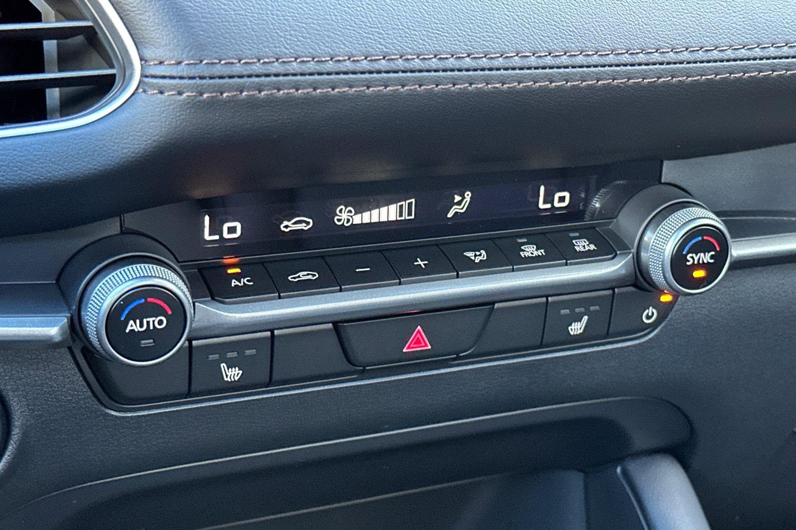 New 2026 MAZDA MAZDA3 2.5 S Sedan w/ Preferred Pkg image 19