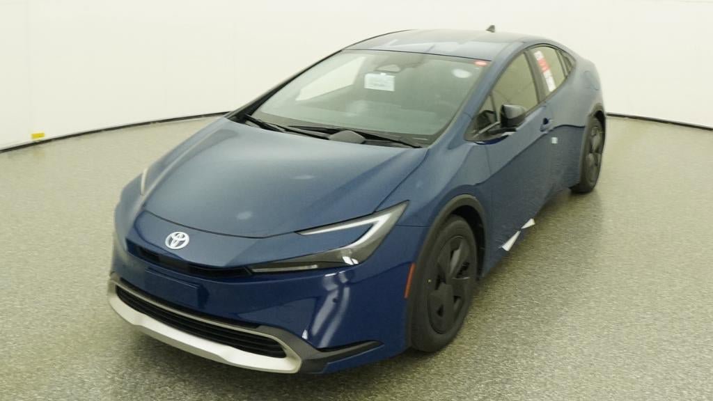 New 2026 Toyota Prius Plug-In Hybrid FWD image 16