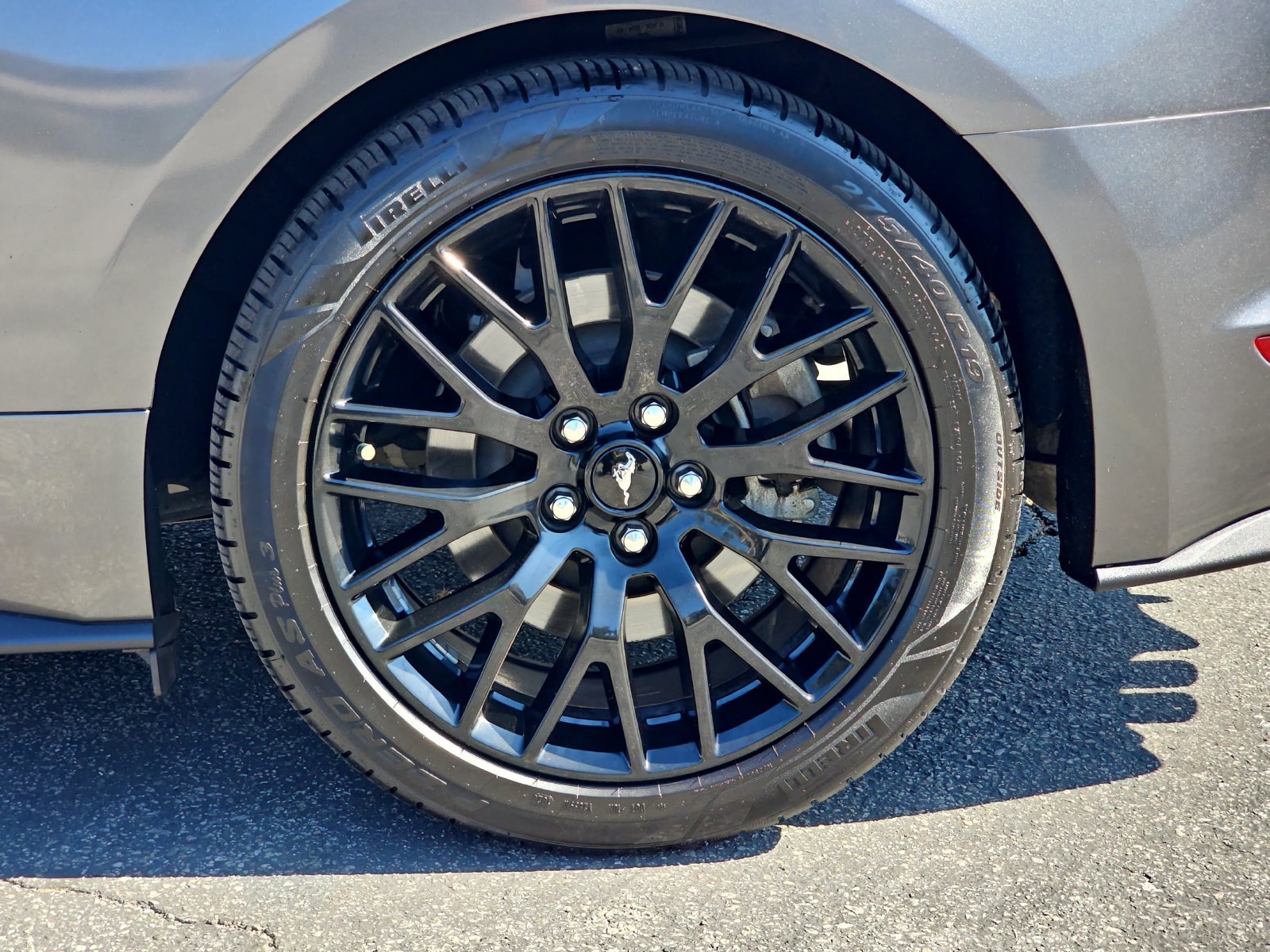 Used 2020 Ford Mustang GT w/ Black Accent Package RWD image 32