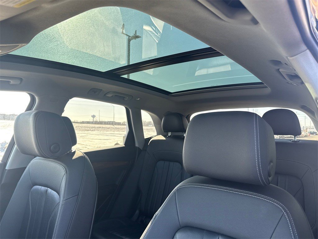 Used 2023 Audi Q5 2.0T Premium image 20