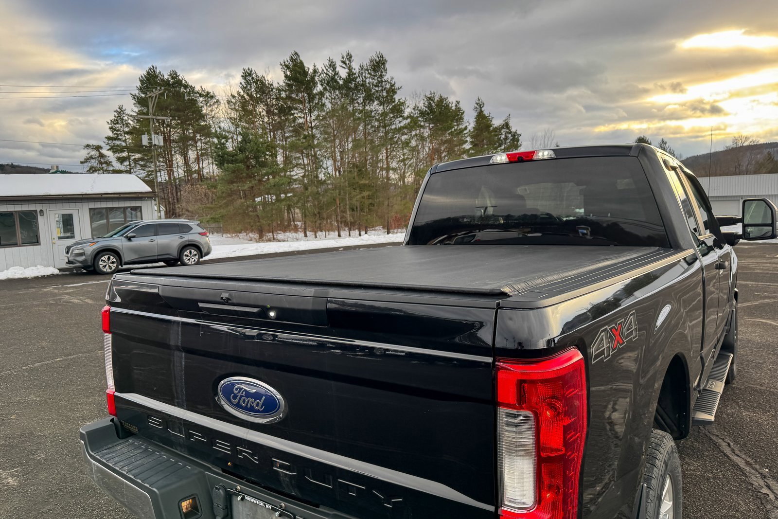 Used 2019 Ford F250 XL w/ STX Appearance Package image 11