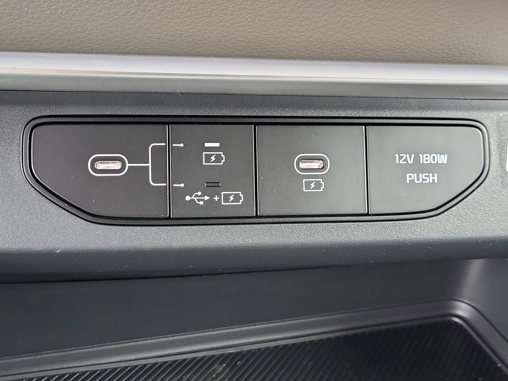 New 2026 Kia Carnival LXS FWD image 24