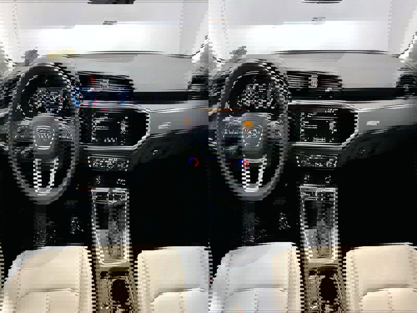 Certified 2025 Audi Q3 2.0T Premium w/ Convenience Package image 18