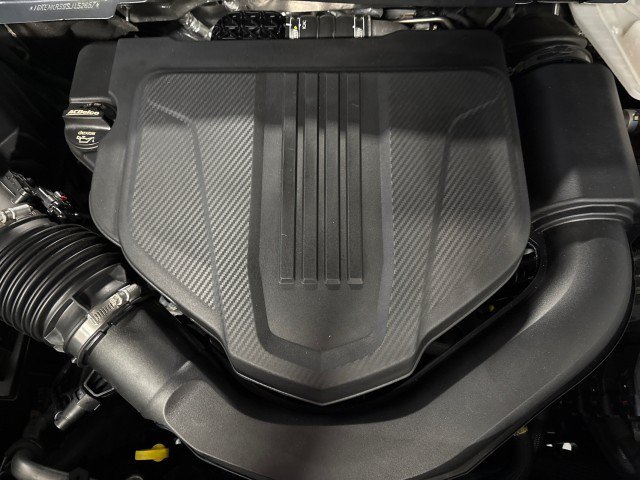 Used 2025 GMC Acadia Elevation FWD image 31