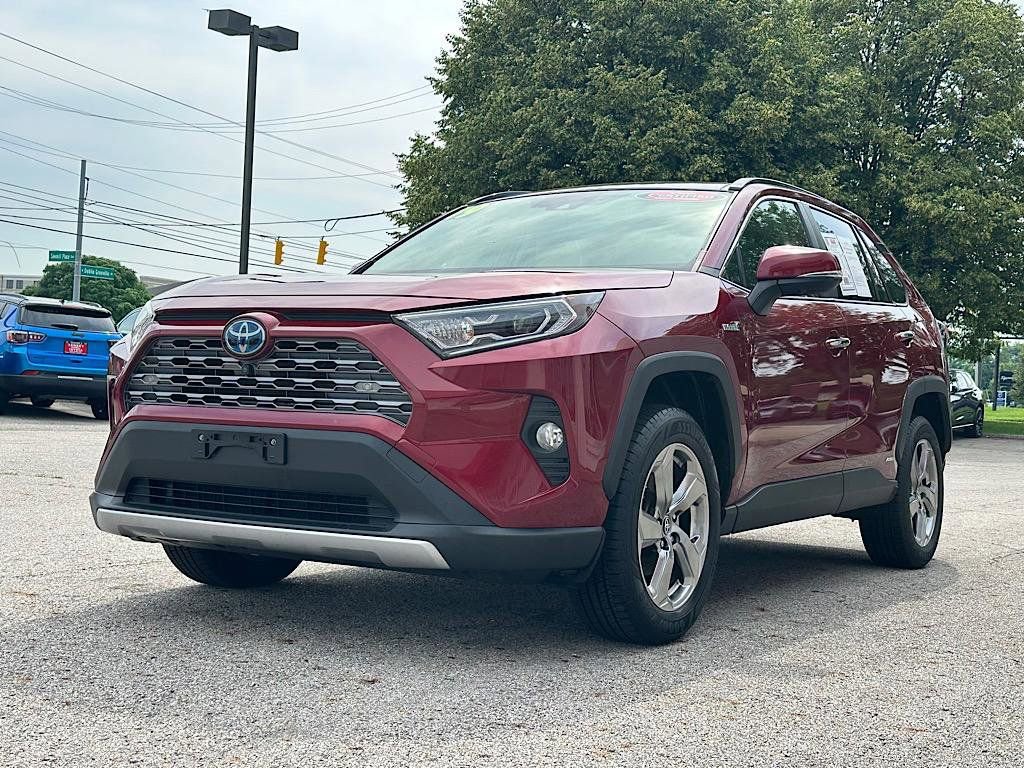 Certified 2019 Toyota RAV4 Limited AWD/4WD image 1