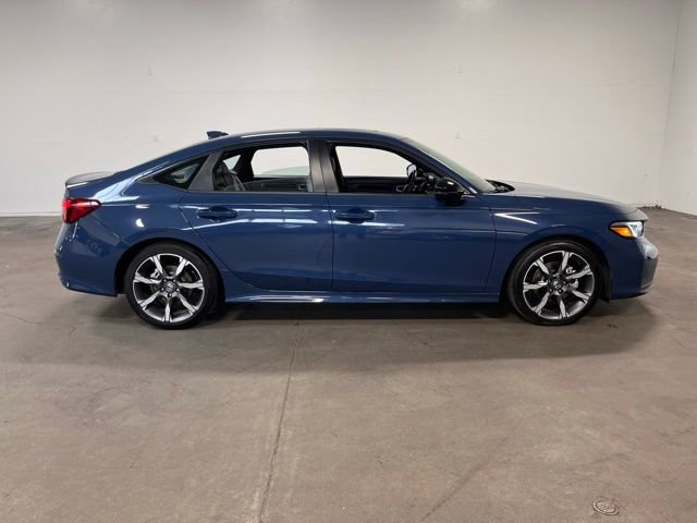 Used 2025 Honda Civic Sport image 2