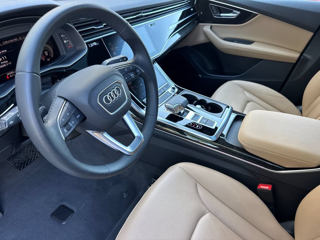 Used 2023 Audi Q7 3.0T Premium Plus AWD/4WD image 11