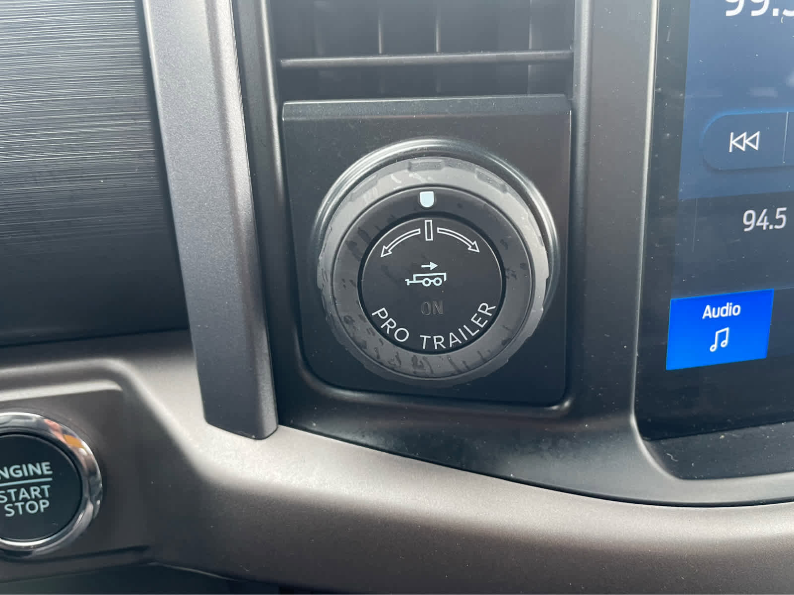 Used 2025 Ford F150 XLT w/ Equipment Group 302A MID image 23