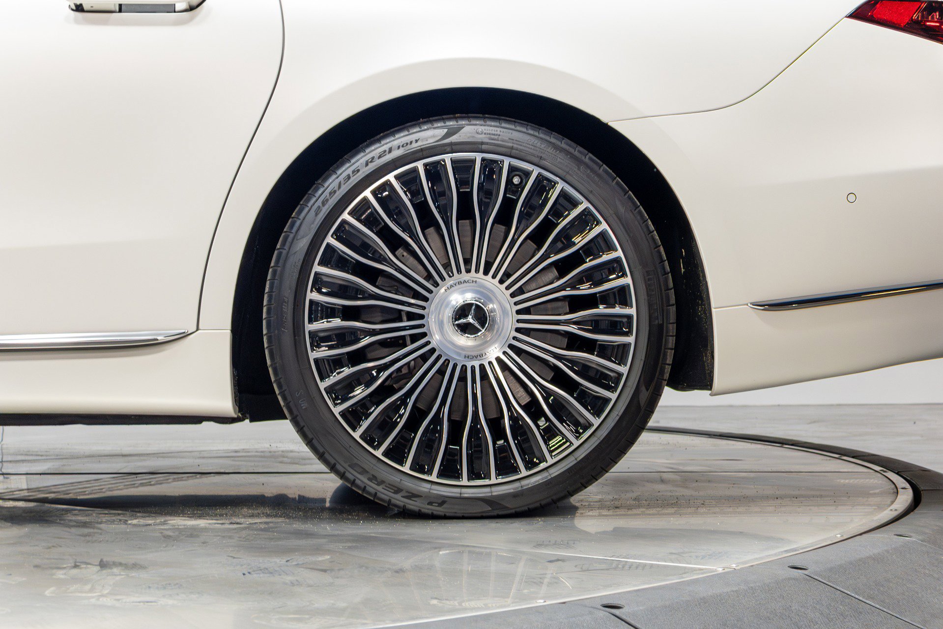 Used 2023 Mercedes-Benz Maybach S 680 4MATIC image 55