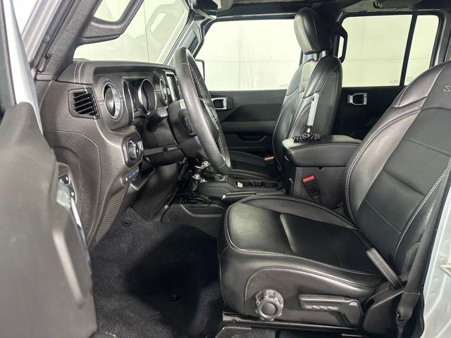 Used 2023 Jeep Wrangler Unlimited Sahara image 11