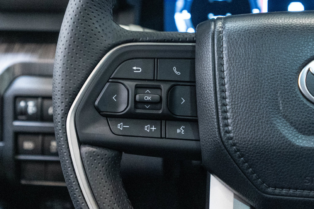 New 2026 Toyota 4Runner Platinum AWD/4WD image 18