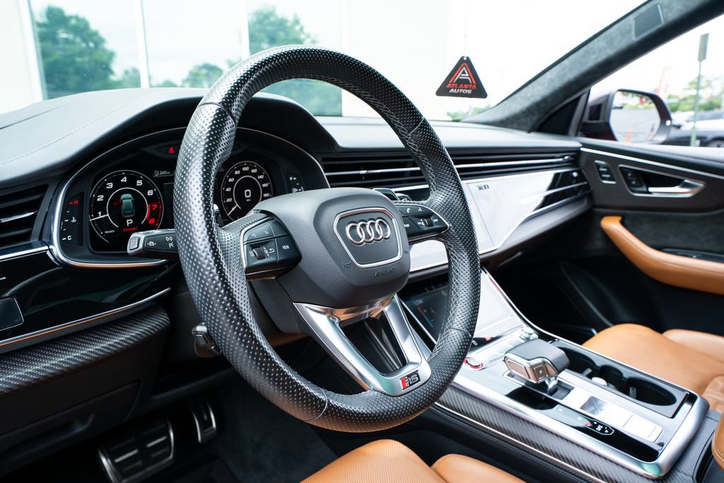 Used 2022 Audi RS Q8 w/ Carbon Optic Package AWD/4WD image 32