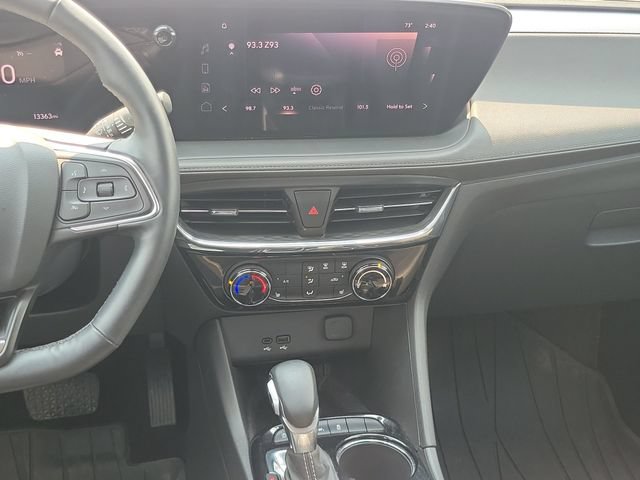 Used 2025 Buick Encore GX Sport Touring w/ Comfort Package AWD/4WD image 25