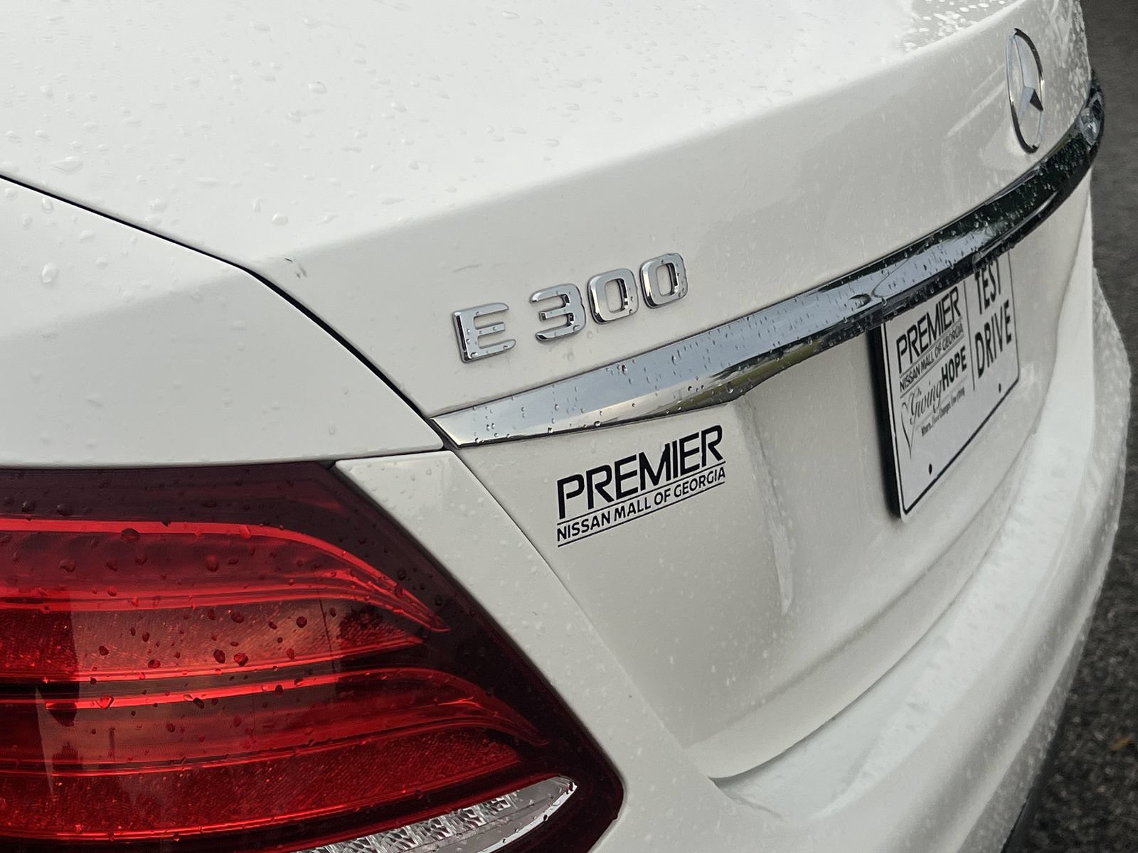 Used 2018 Mercedes-Benz E 300 image 28