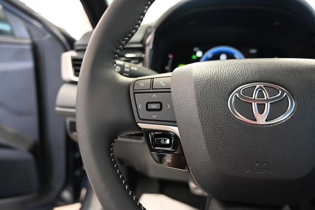 New 2026 Toyota Camry SE FWD image 23