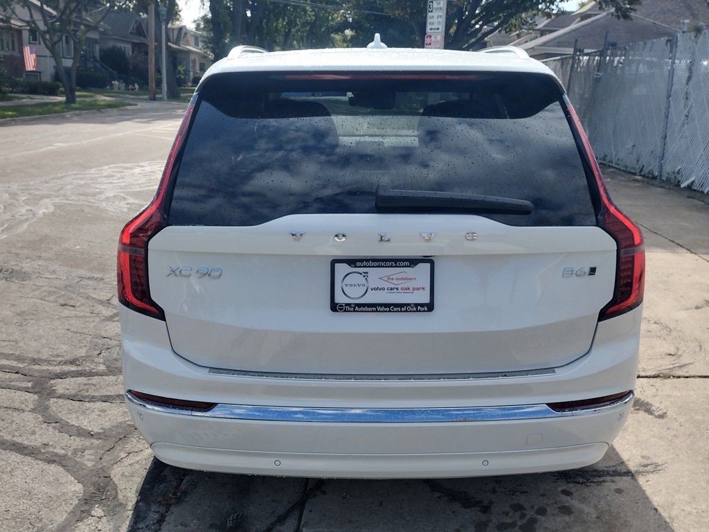 New 2026 Volvo XC90 B6 Plus image 9