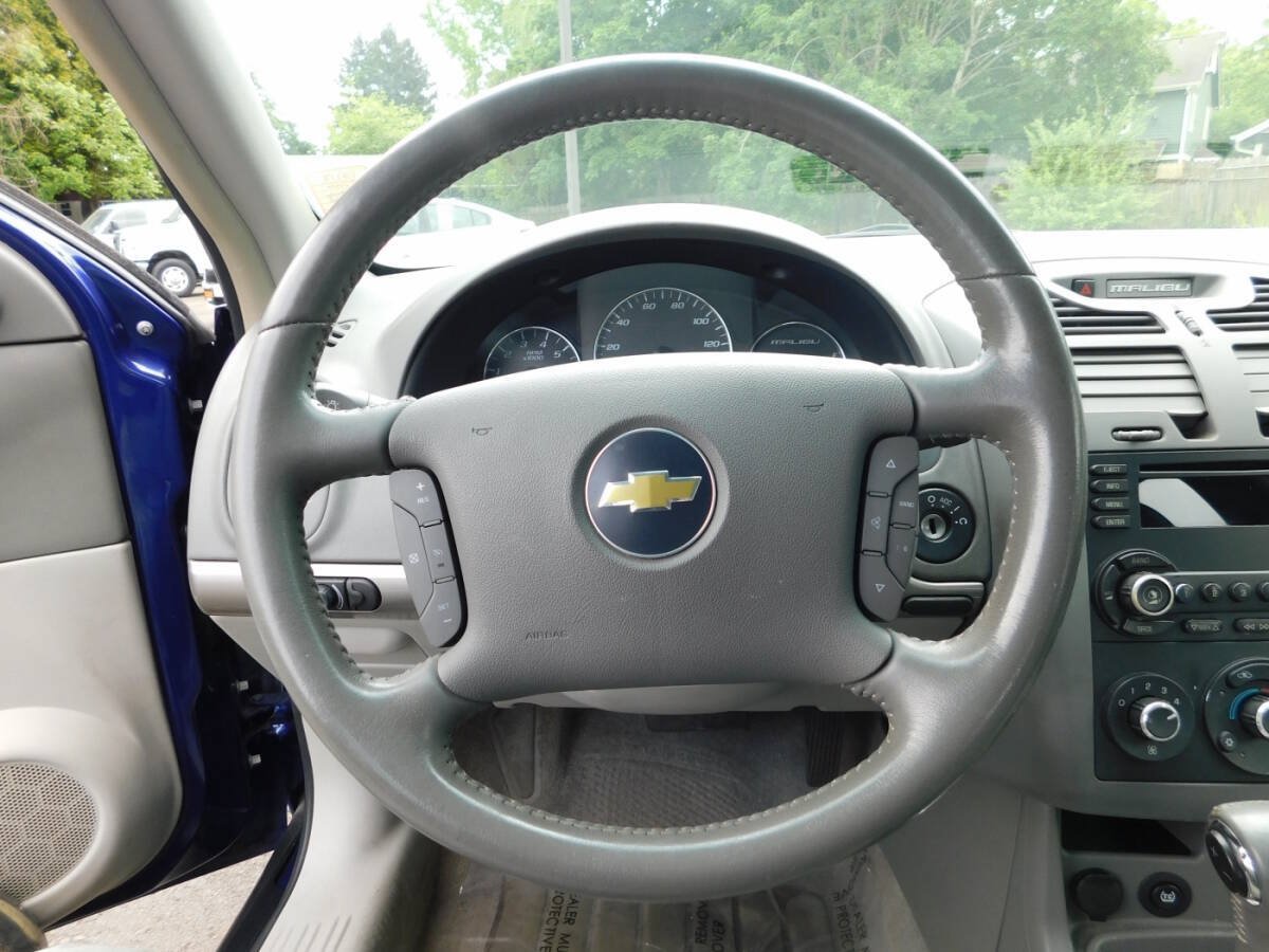 Used 2006 Chevrolet Malibu LT FWD image 8