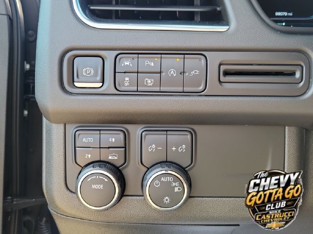 Used 2022 Chevrolet Tahoe LT w/ Luxury Package AWD/4WD image 21