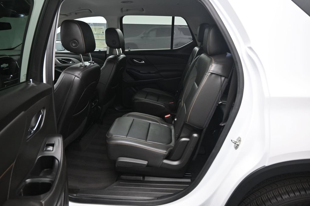 Used 2020 Chevrolet Traverse LT w/ LT Premium Package FWD image 20