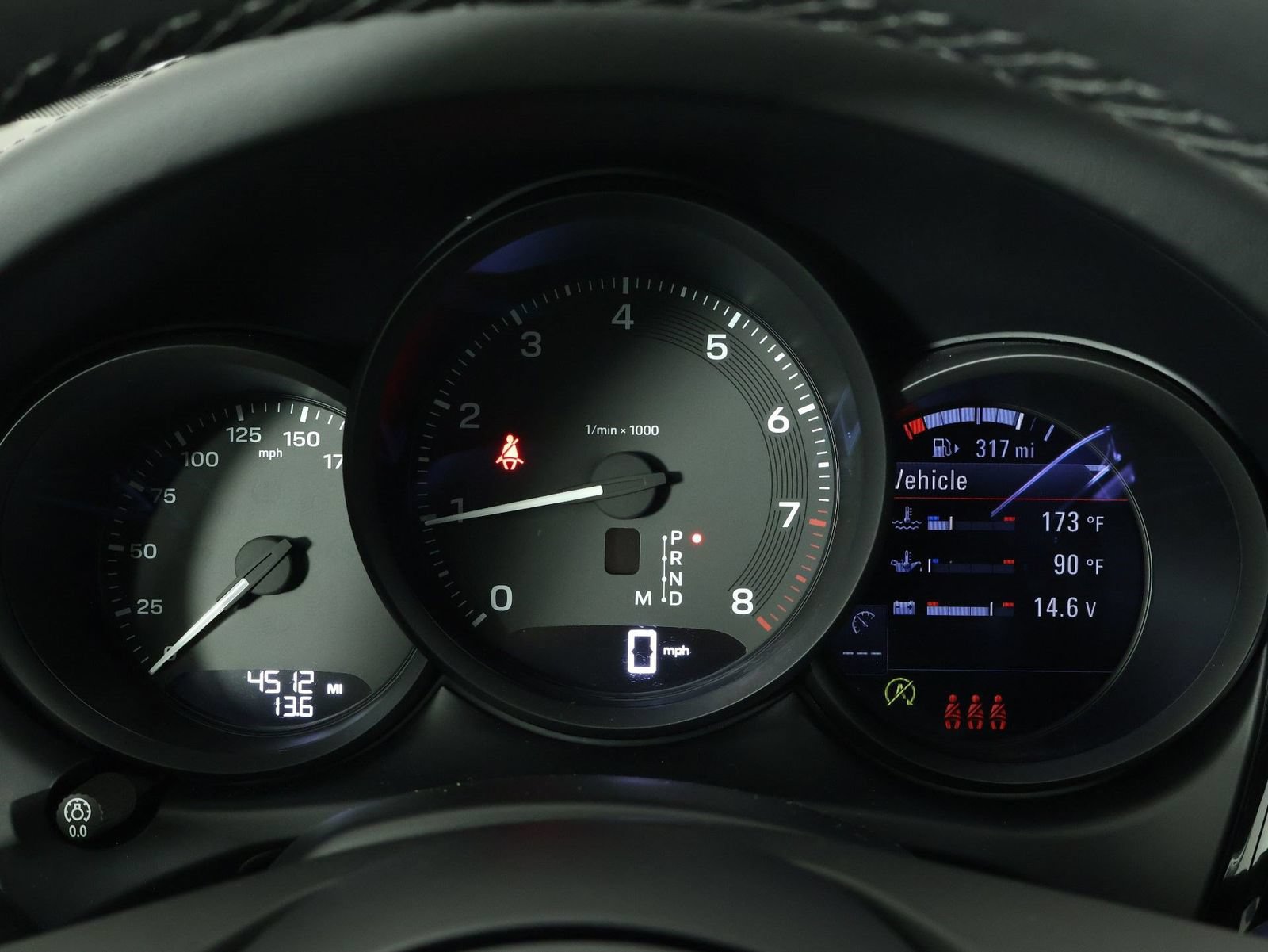 Certified 2026 Porsche Macan AWD/4WD image 16