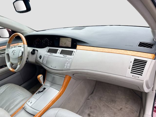 Used 2005 Toyota Avalon Limited image 29