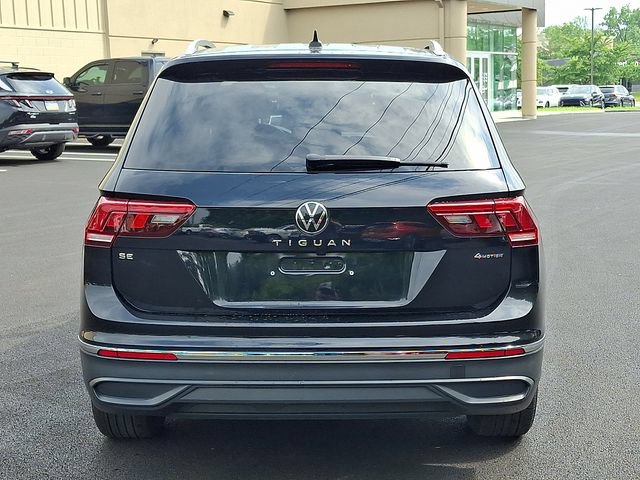 Used 2022 Volkswagen Tiguan SE AWD/4WD image 3