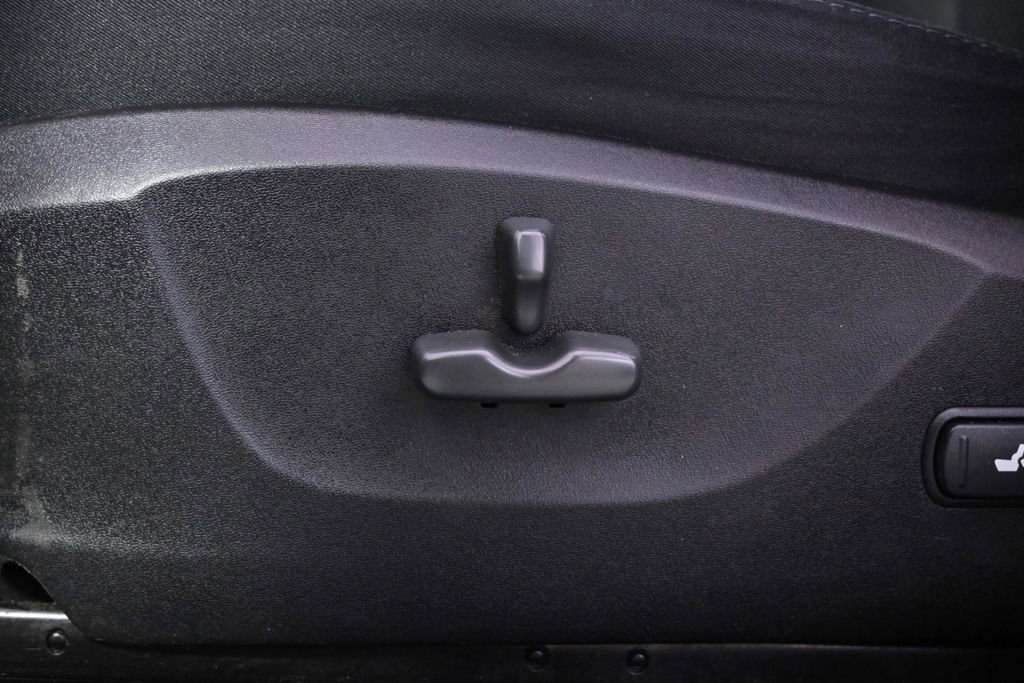 Used 2012 Subaru Forester 2.5X Premium w/ All-Weather Pkg image 14