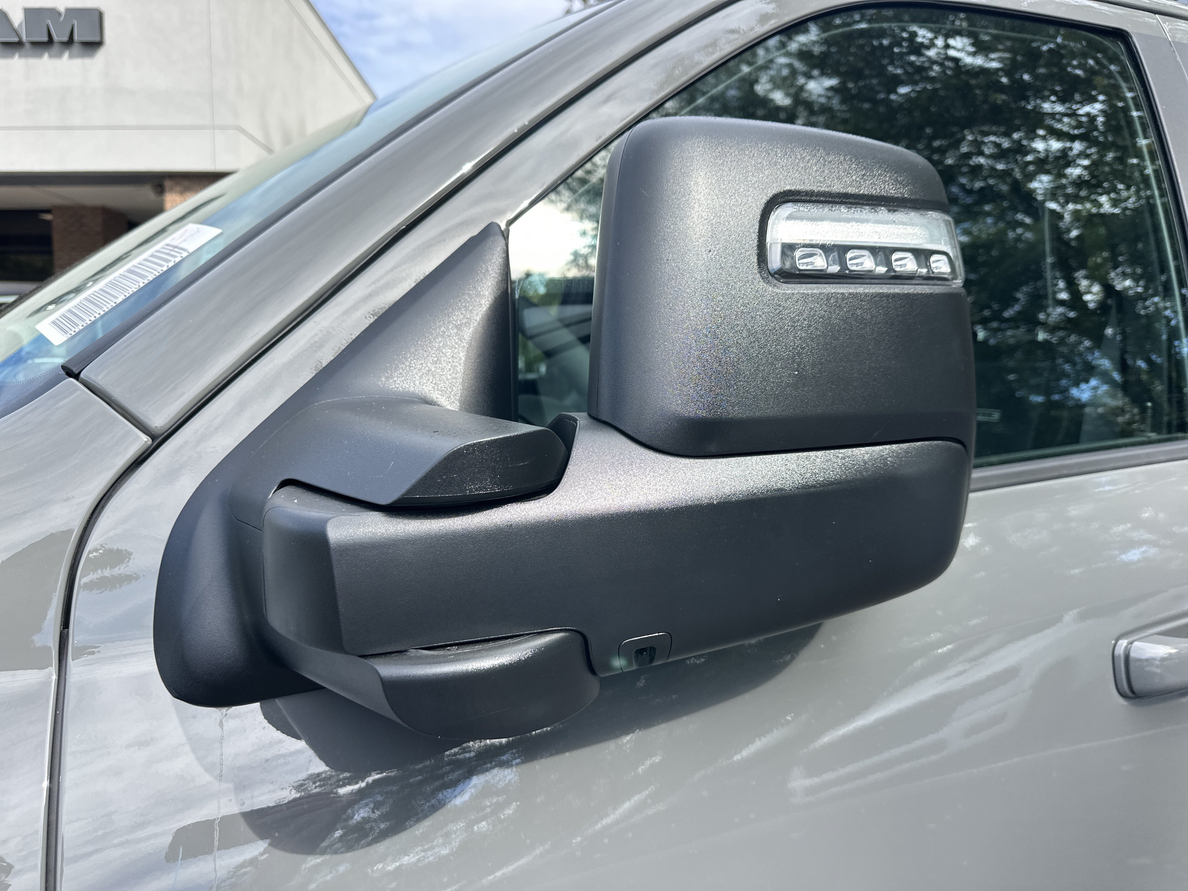 New 2027 RAM 2500 Laramie AWD/4WD image 30