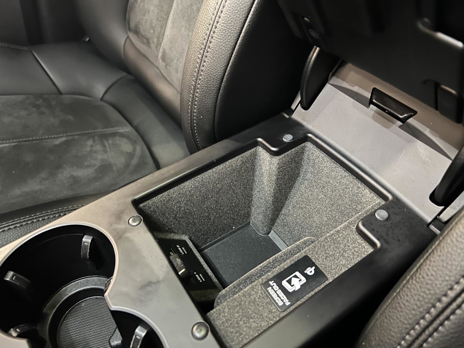 Used 2021 Porsche Macan image 20