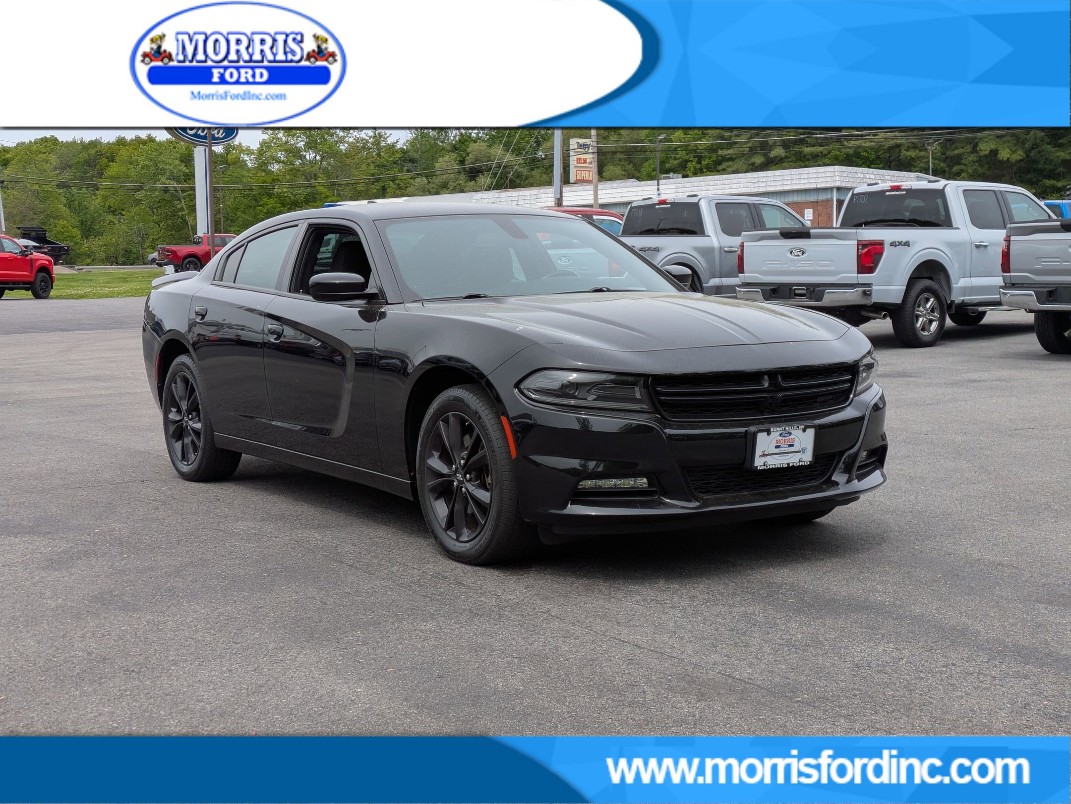 Used 2022 Dodge Charger SXT w/ Blacktop Package