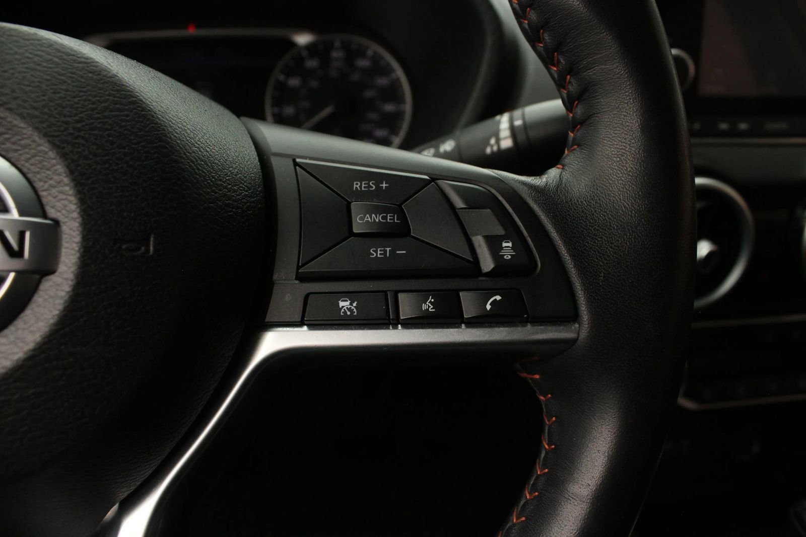 Used 2021 Nissan Sentra SR w/ SR Premium Package FWD image 25
