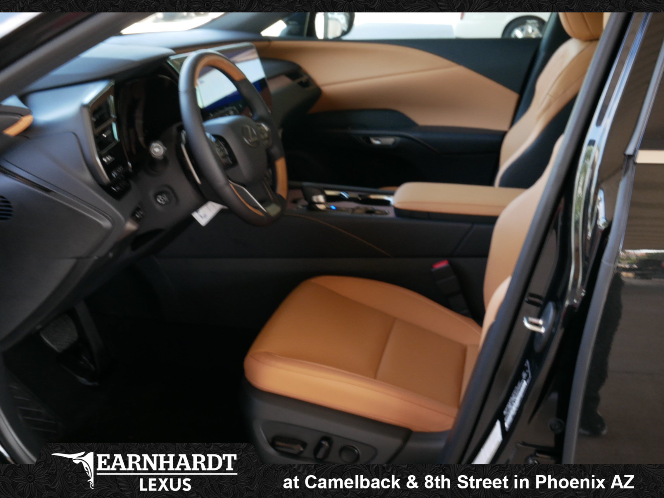 New 2026 Lexus RX 450h AWD w/ Convenience Package image 4