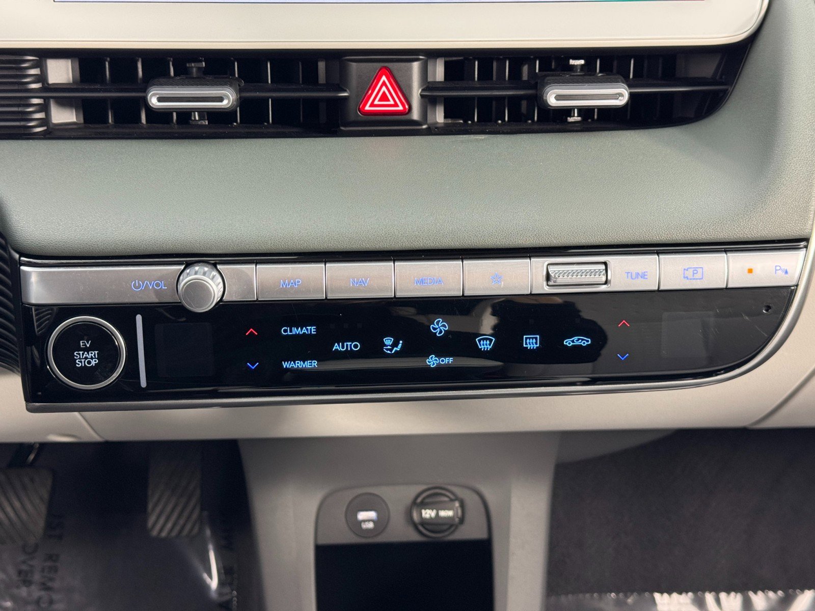 Used 2023 Hyundai Ioniq 5 SEL image 27