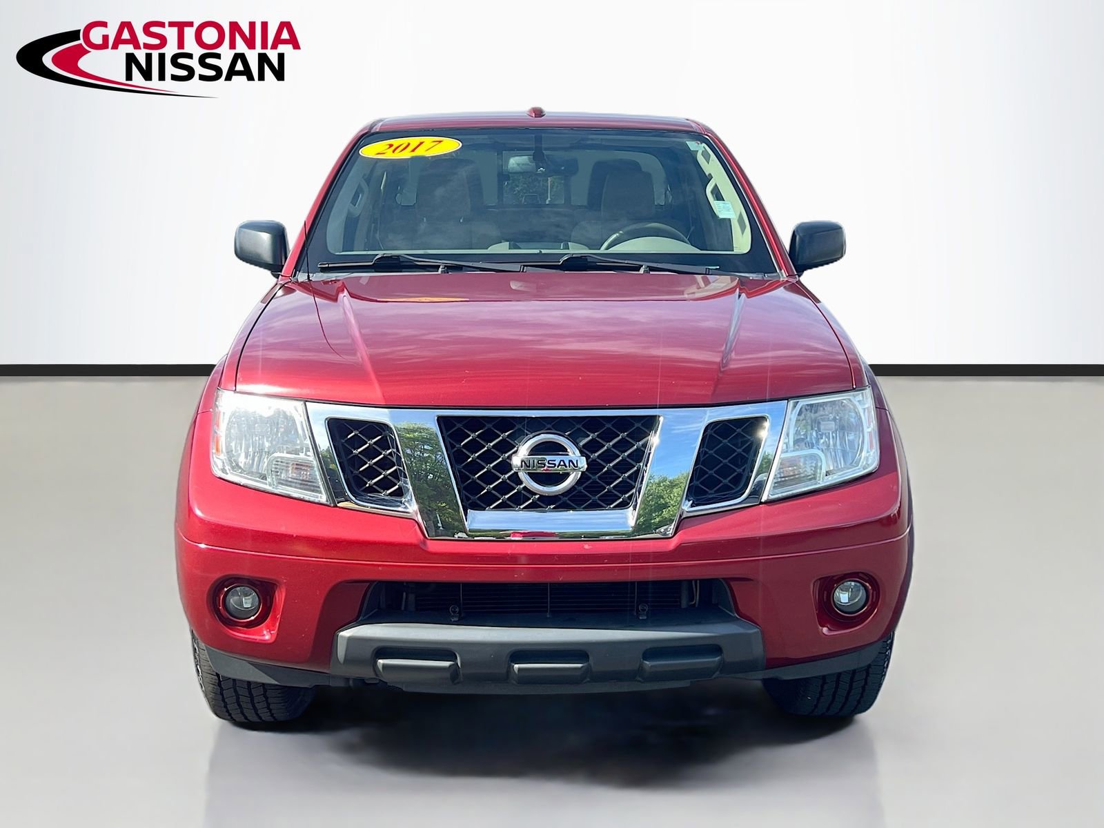 Used 2017 Nissan Frontier SV w/ SV Value Truck Package AWD/4WD image 2