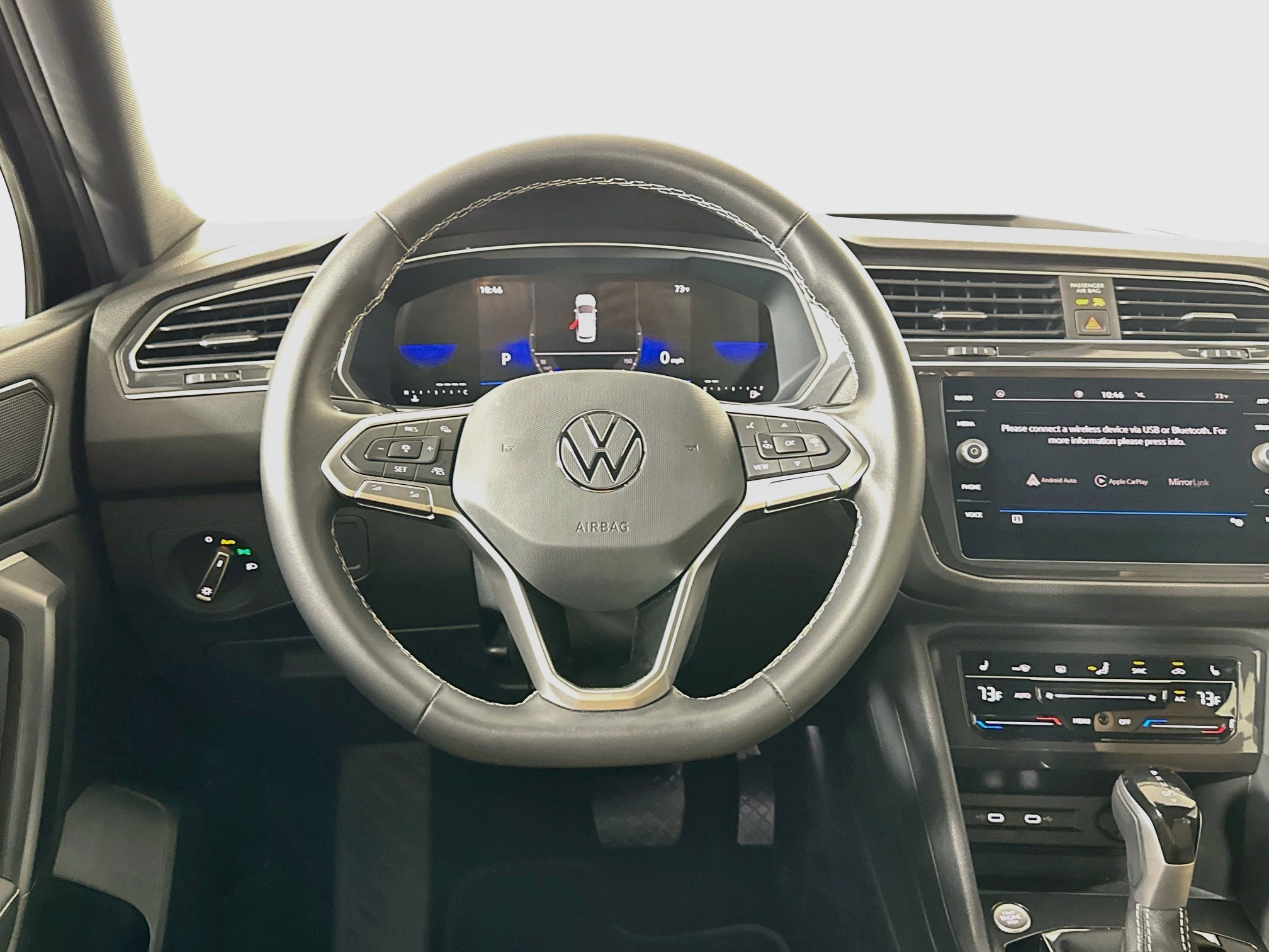 Used 2023 Volkswagen Tiguan SE FWD image 17