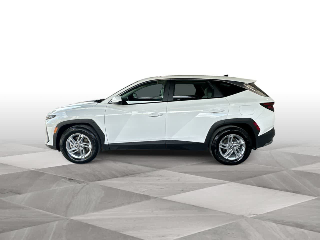 Used 2026 Hyundai Tucson SE FWD image 5