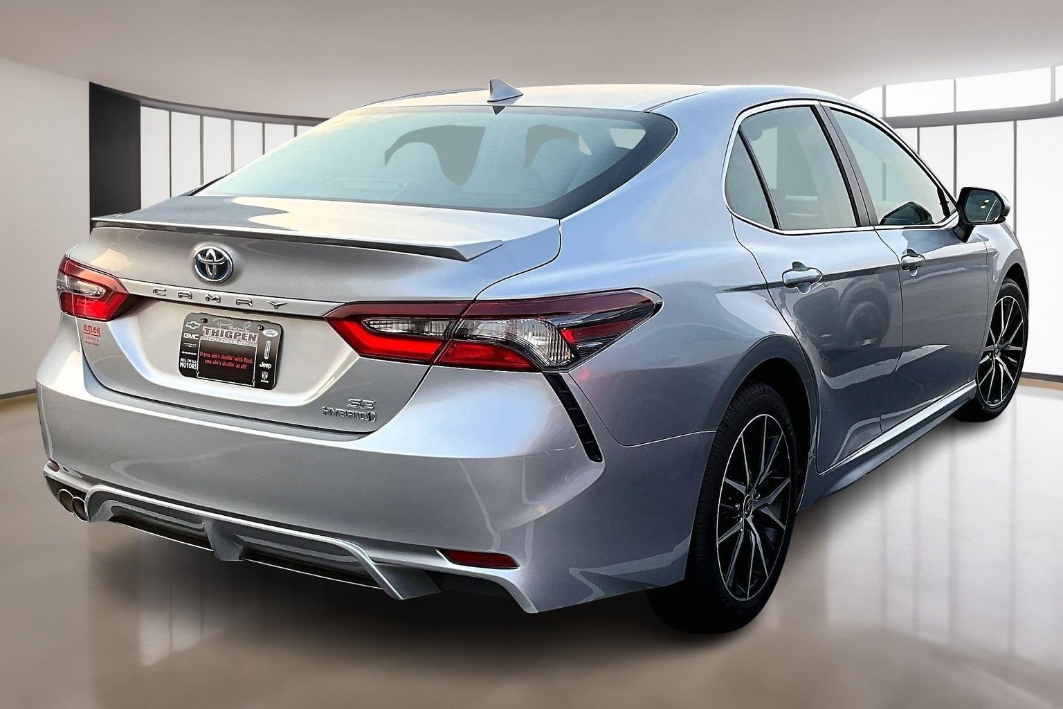 Used 2023 Toyota Camry SE w/ Audio Upgrade Package image 6