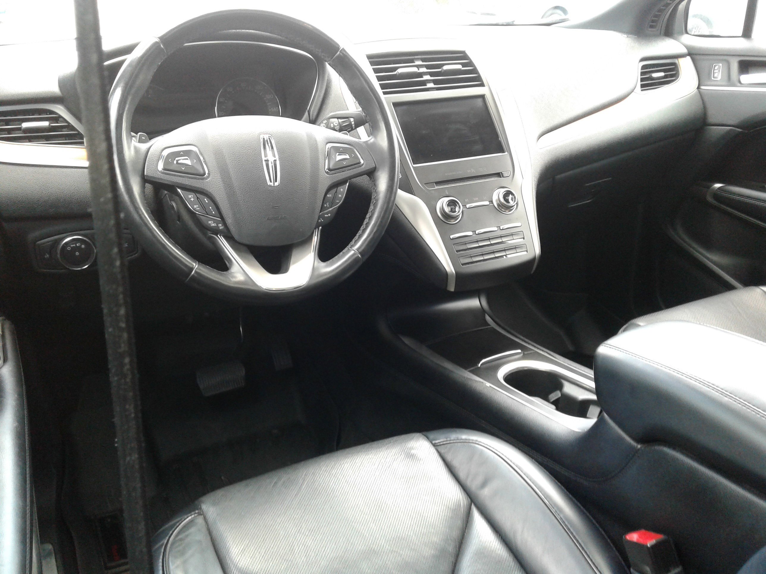 Used 2019 Lincoln MKC Reserve image 14