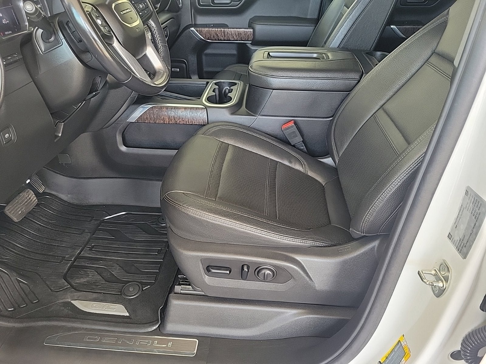 Certified 2019 GMC Sierra 1500 Denali w/ Denali Ultimate Package AWD/4WD image 13
