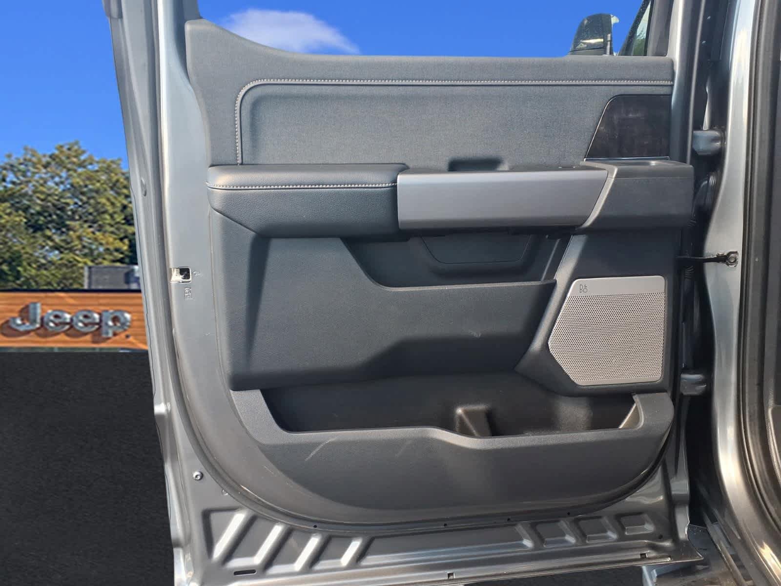 Used 2024 Ford F250 Lariat AWD/4WD image 27