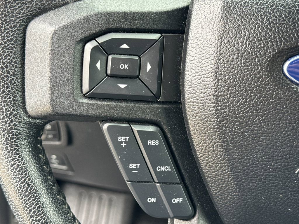 Used 2015 Ford F150 XLT w/ Equipment Group 302A Luxury image 24