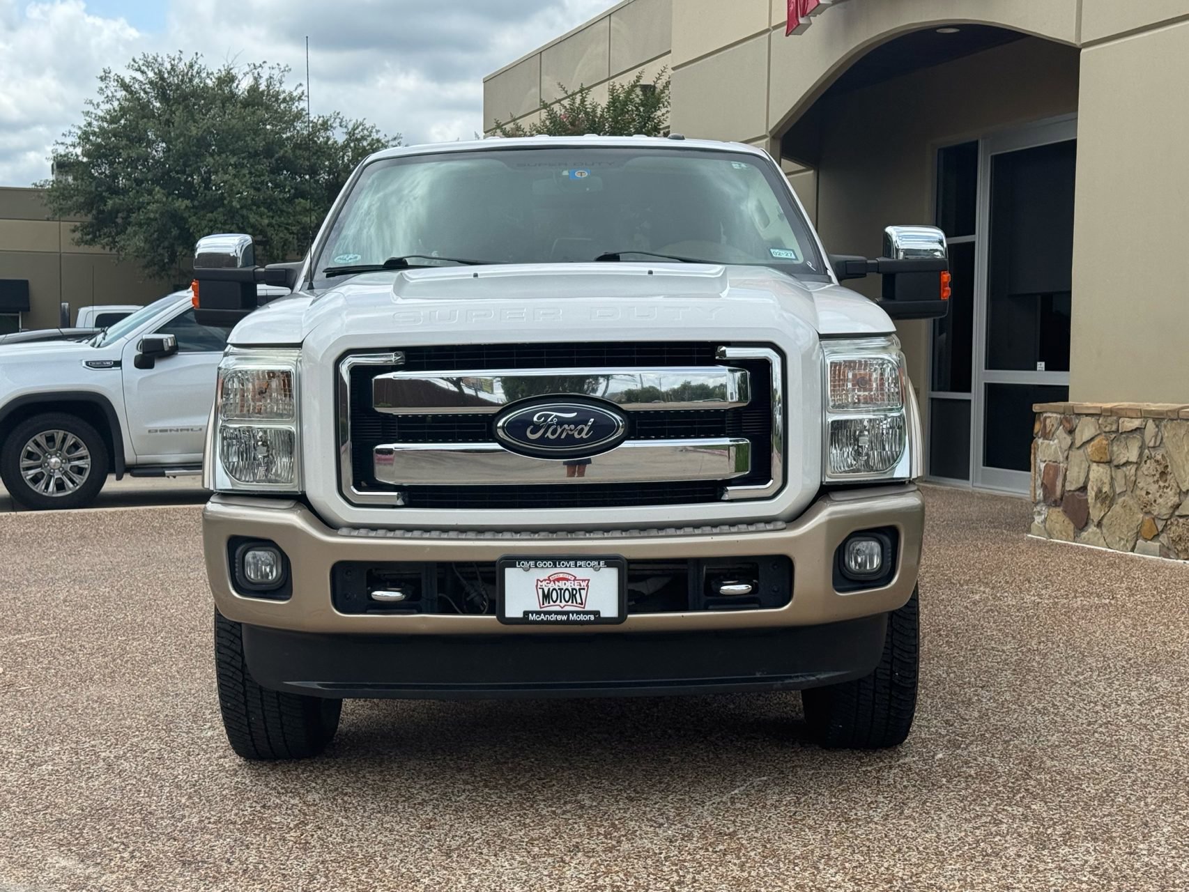 Used 2012 Ford F250 King Ranch w/ King Ranch w/Chrome Pkg AWD/4WD image 5