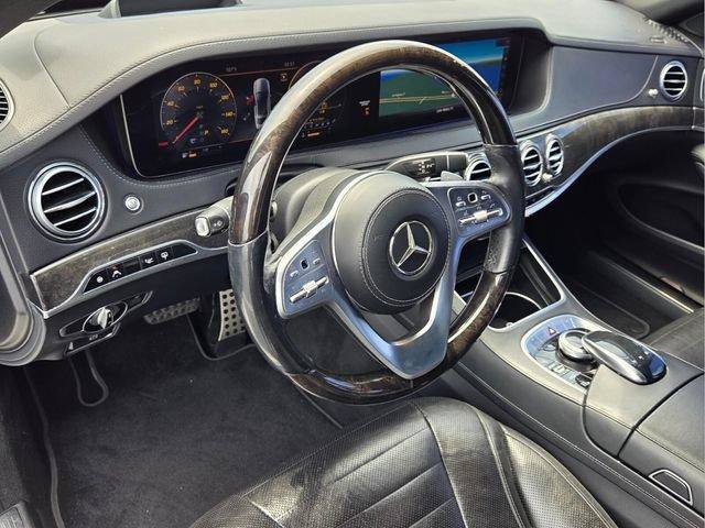 Used 2018 Mercedes-Benz S 560 Sedan image 11