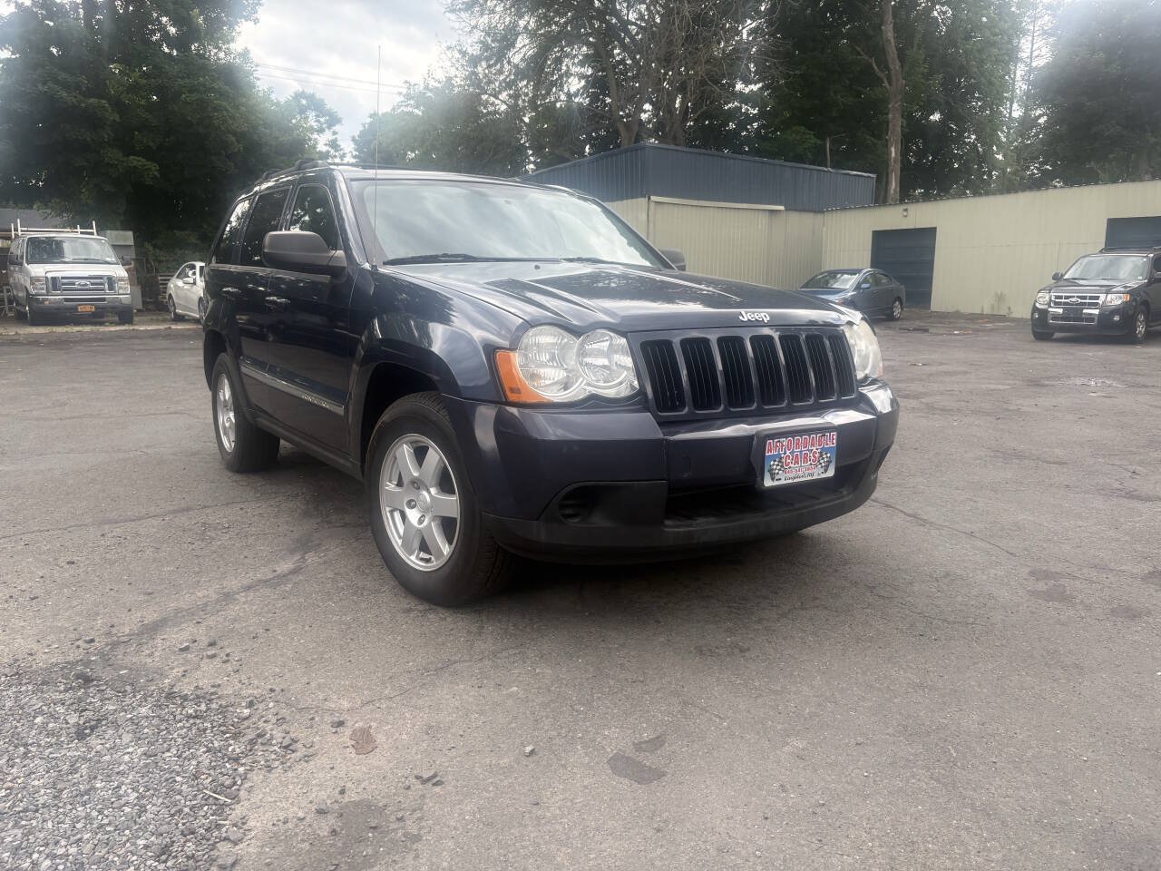 Used 2010 Jeep Grand Cherokee Laredo AWD/4WD image 20
