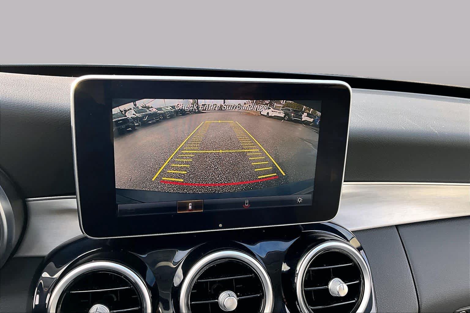 Used 2016 Mercedes-Benz C 300 4MATIC Sedan image 26