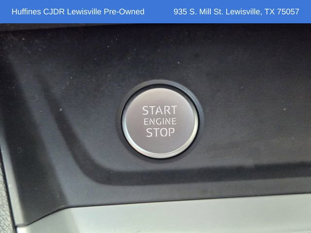 Used 2020 Audi Q3 2.0T Premium w/ Convenience Package AWD/4WD image 23