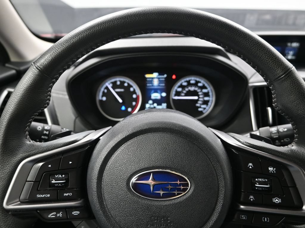 Used 2023 Subaru Forester Limited AWD/4WD image 16