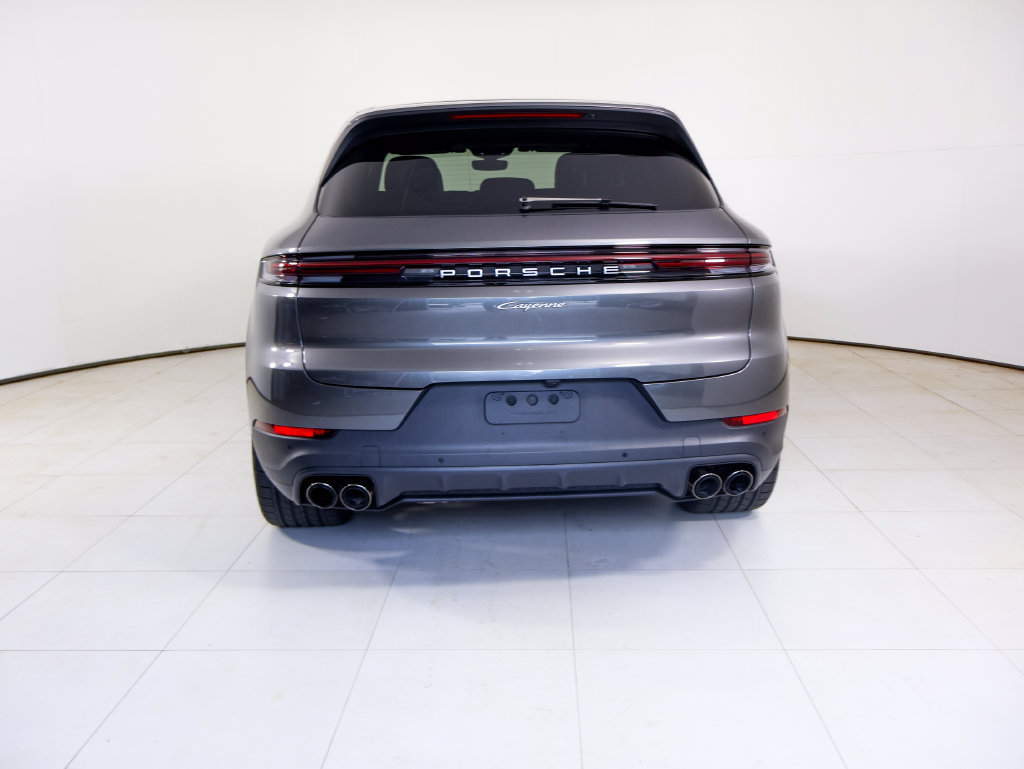 Certified 2026 Porsche Cayenne E-Hybrid AWD/4WD image 40